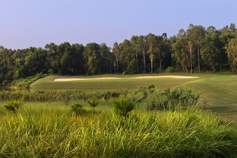 brg kings island golf resort hanoi 