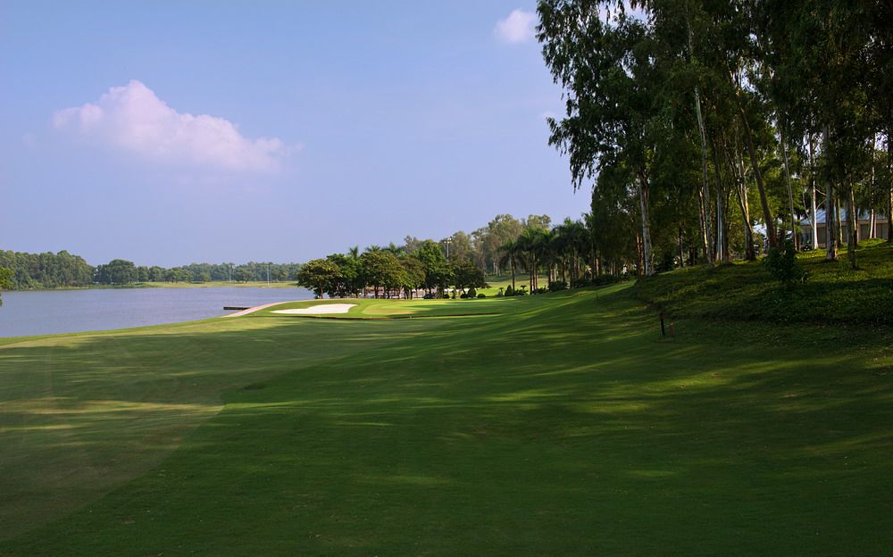 brg kings island golf resort hanoi 