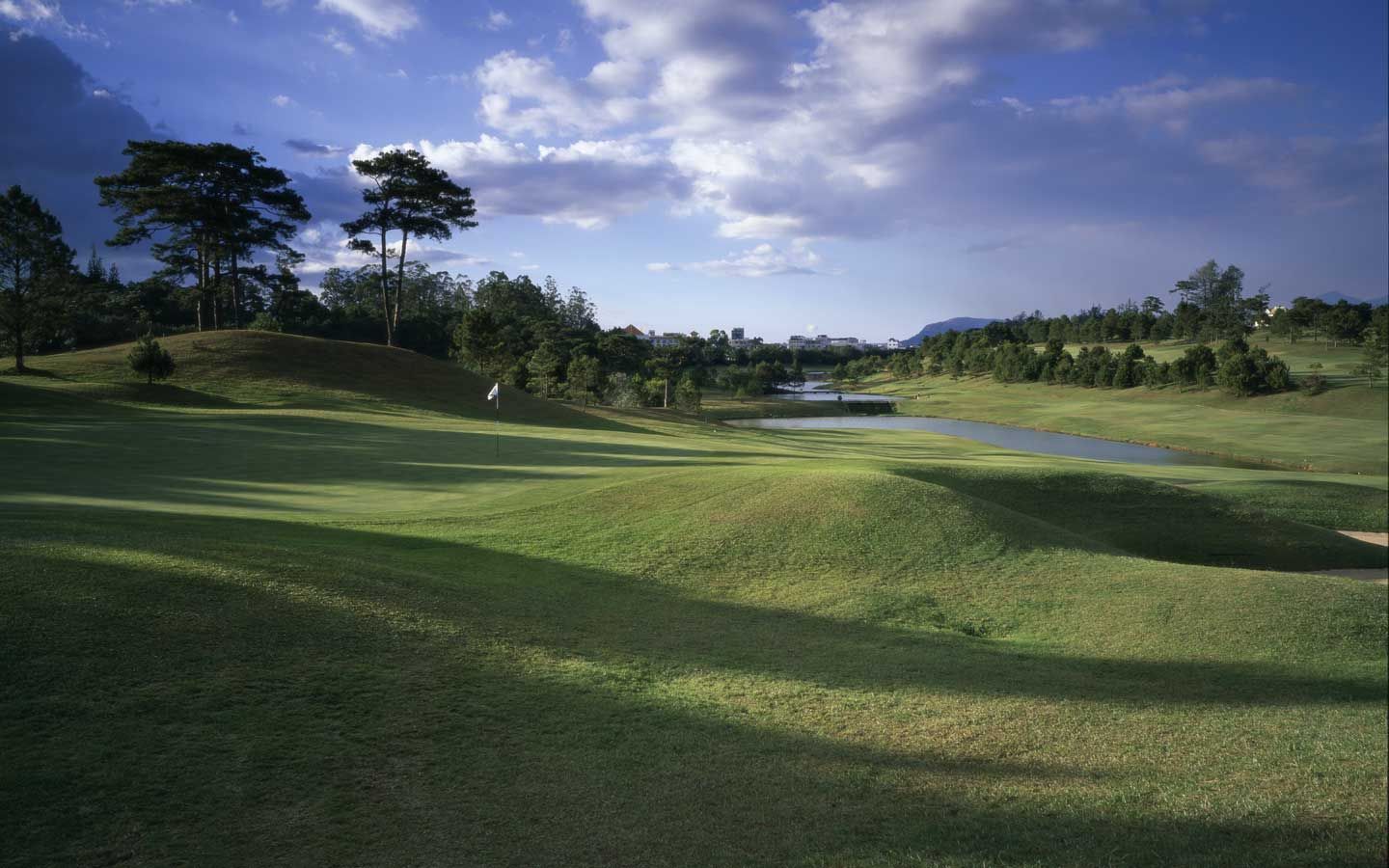 dalat palace golf club 