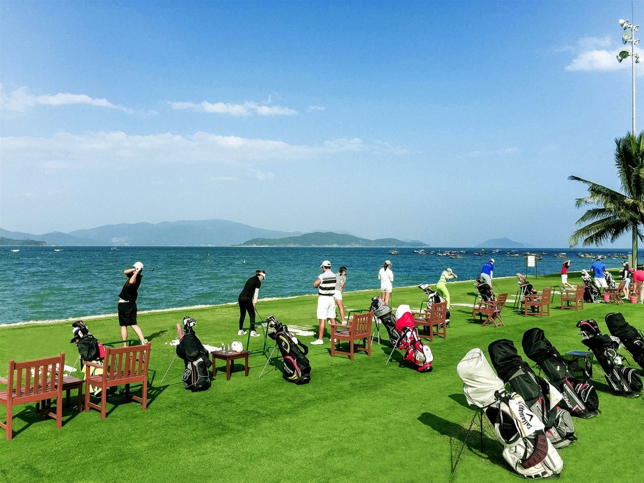 diamond bay golf vietnam 