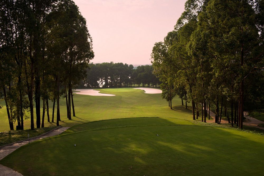 brg kings island golf resort hanoi 