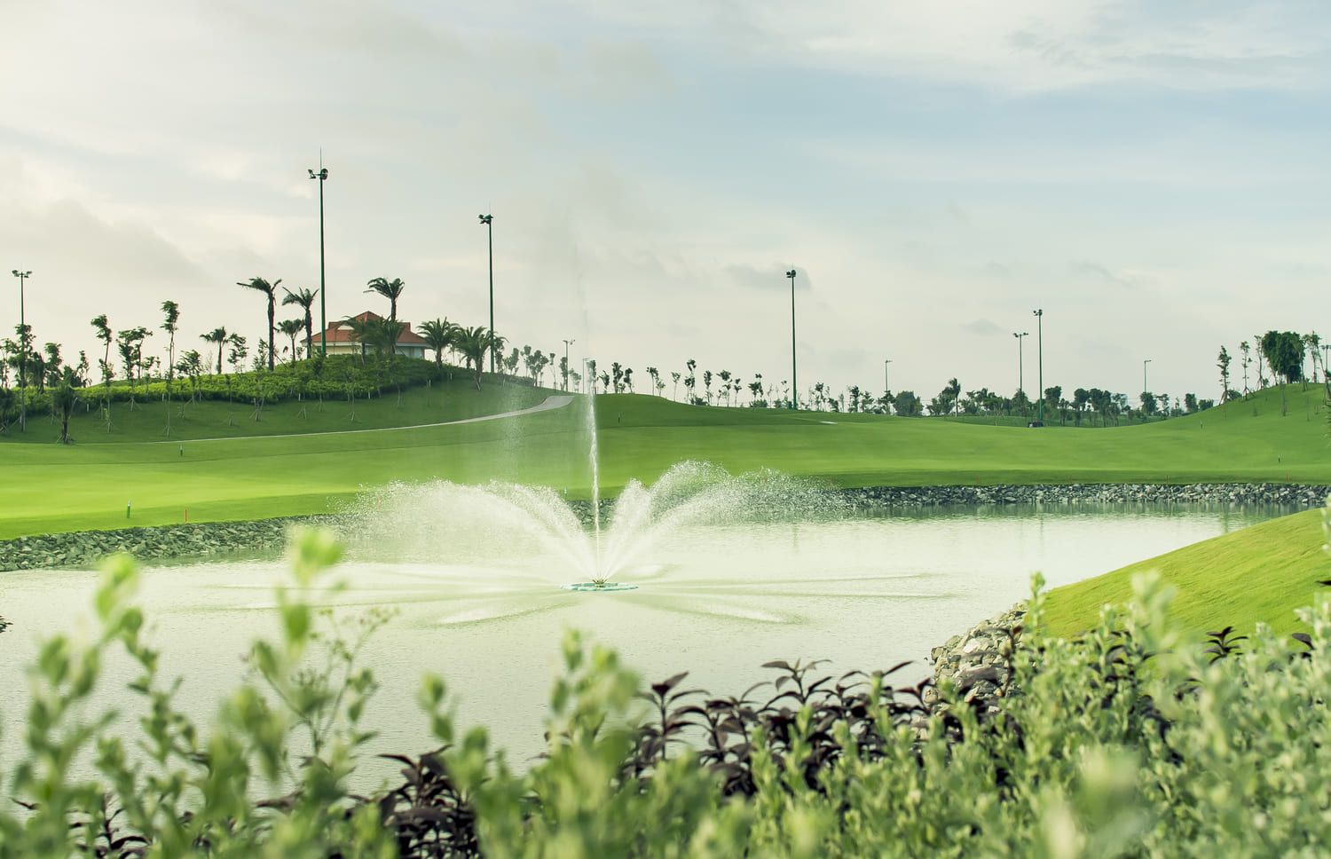 long bien golf course 