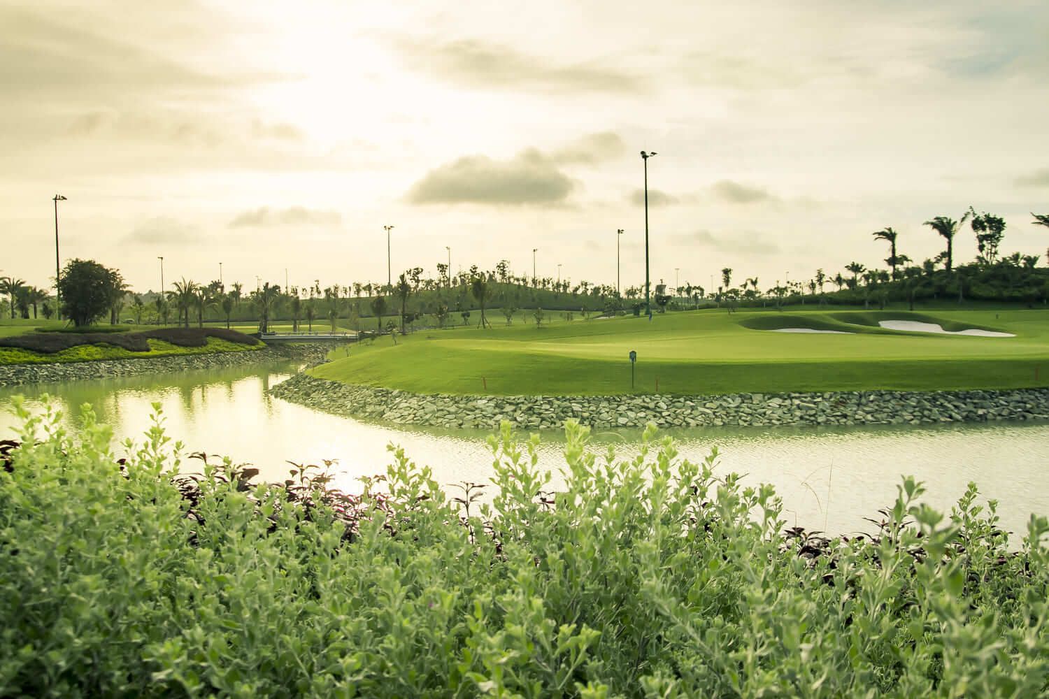 long bien golf course 