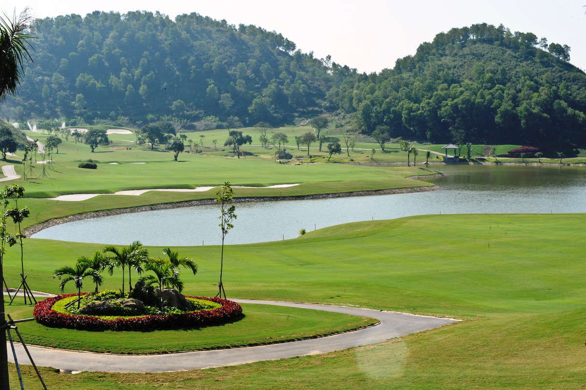 royal golf club ninh binh 