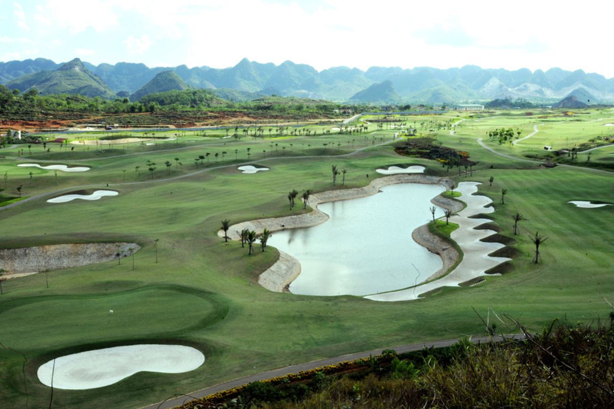 royal golf club ninh binh 