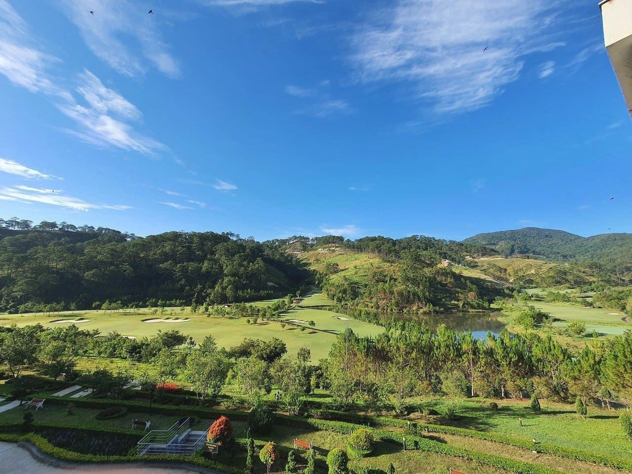 sam tuyen lam golf club (sacom tuyen lam) 