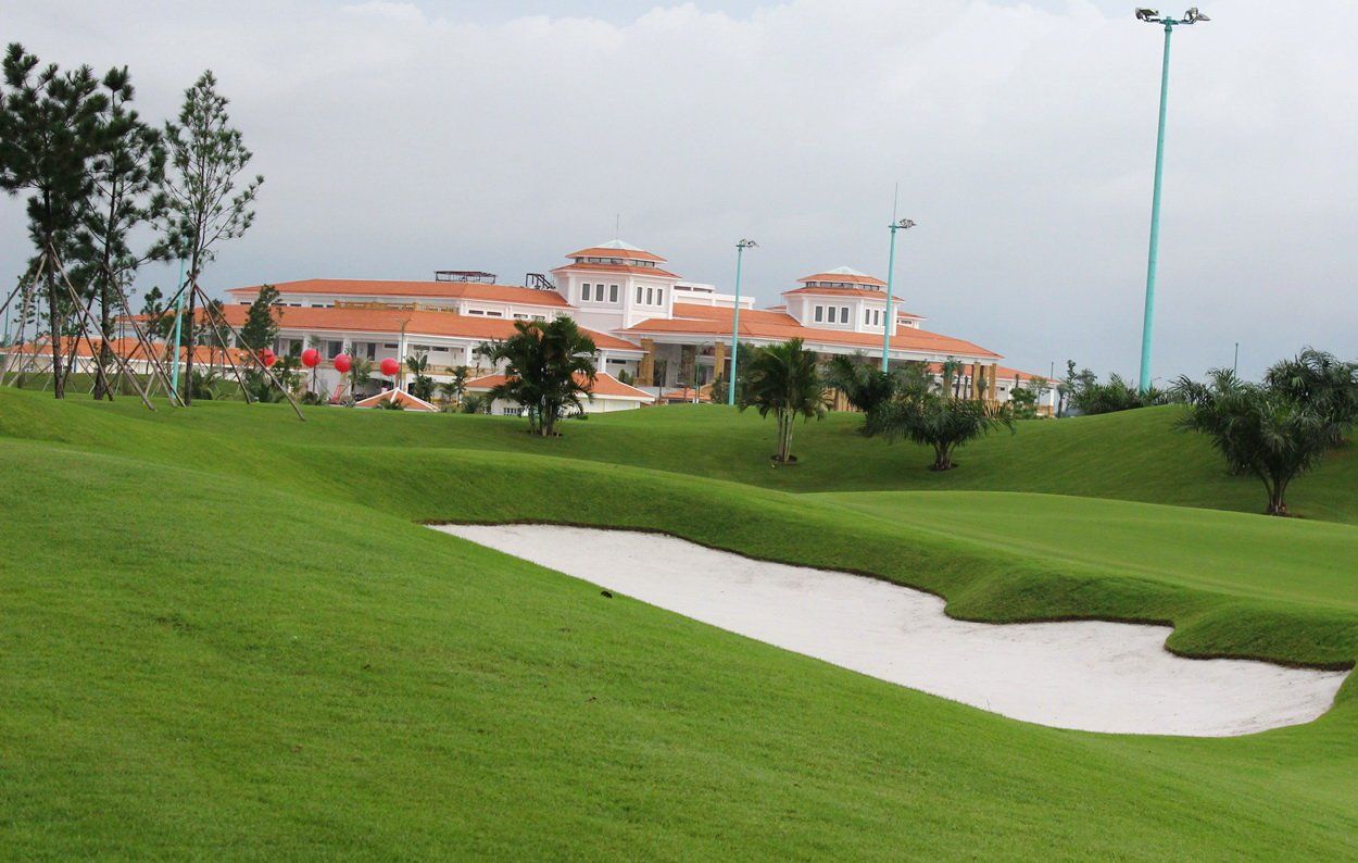 tan son nhat golf 