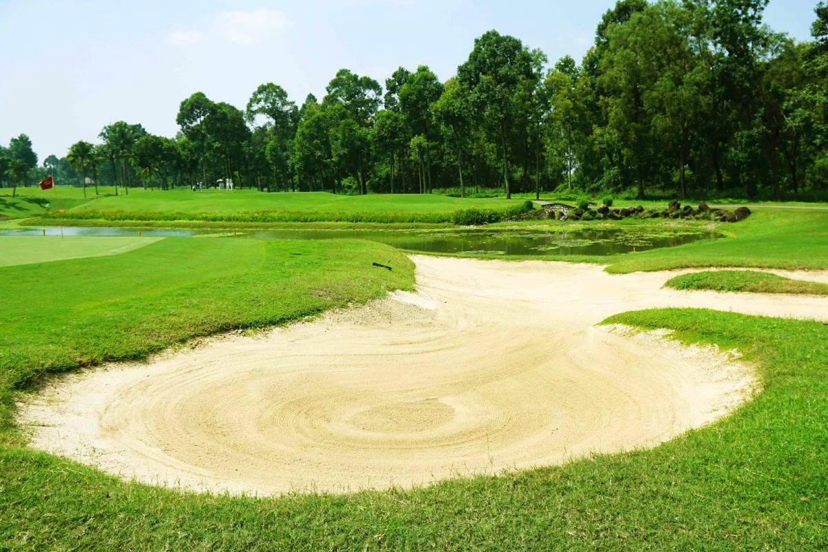 vietnam golf country club 