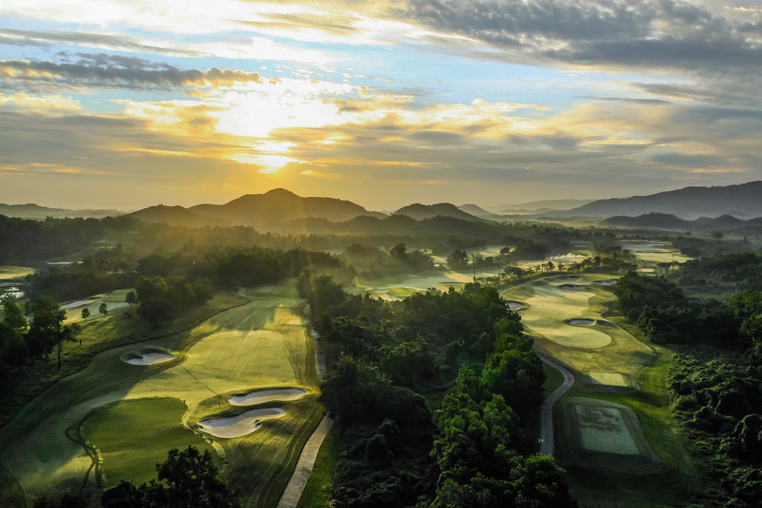 5D4N Danang - Hoi An Golf Getaway