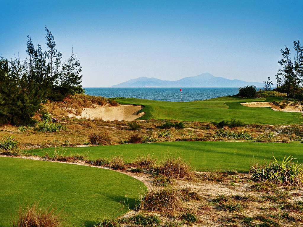 4D3N Ultimate Golf Holiday in Danang