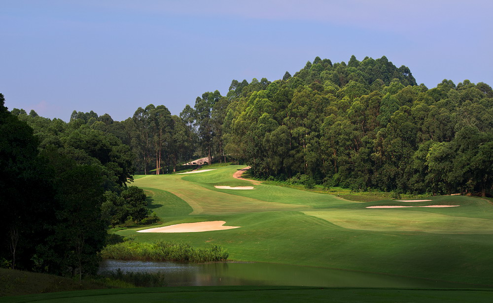 19 Days Ultimate Vietnam Golf Tour