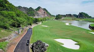 Budget-friendly Hanoi Golf Break for 5 Days