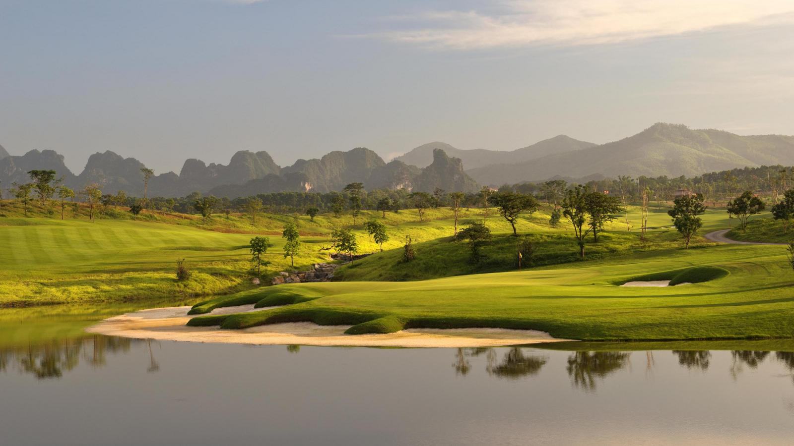 Hanoi Golf Week and Halong Cruise