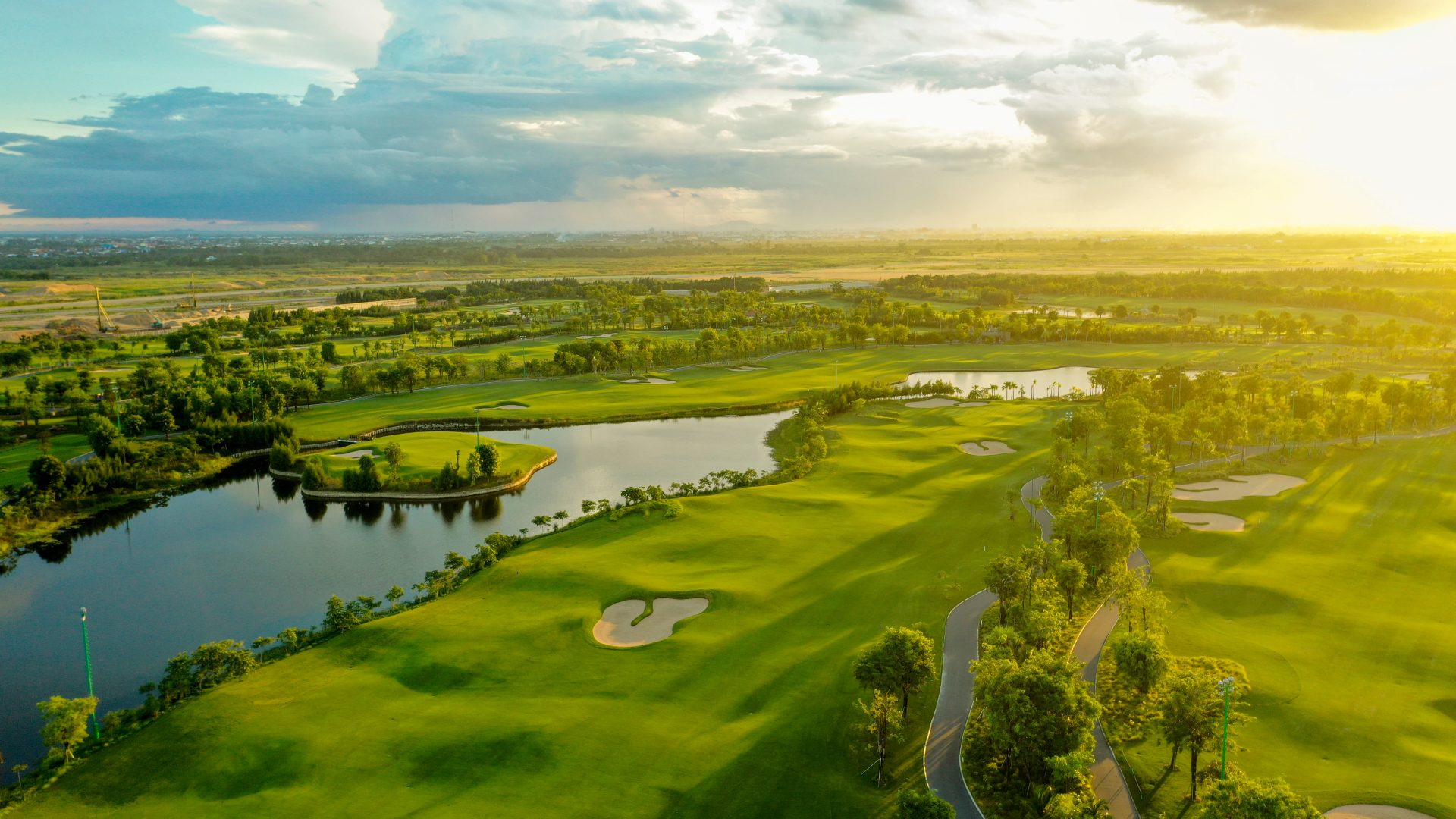  Golf in Vietnam and Cambodia Package