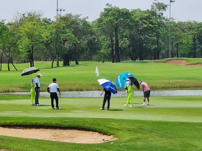 4D3N Golf in Vientiane (Laos)